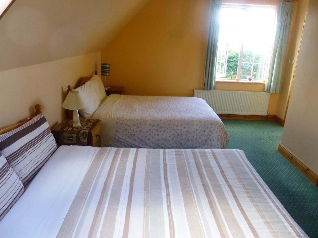 Ferryview B&B V23 X577 Кэрсивин Номер фото